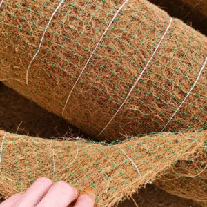 Coconut fiber mat